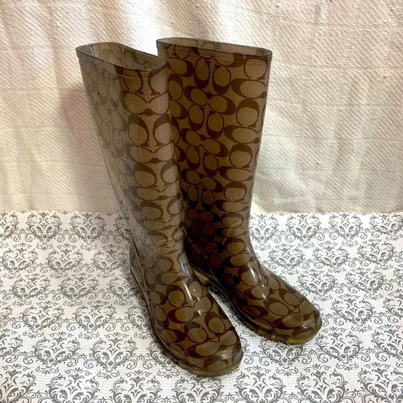 Coach Logo Pixy Brown Rubber Rainboots 7M EUC